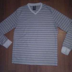 "Old school" striped long-sleeve shirt